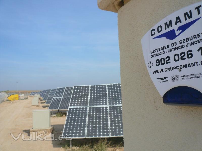 Instalacin de seguridad en una planta solar