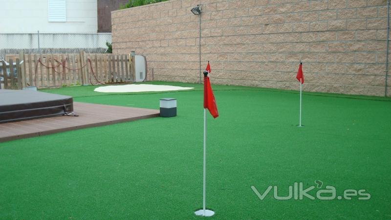 putting green de cesped artificial