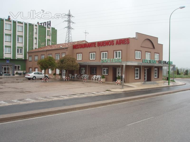 Rehabilitacin completa fachada Hotel Buenos Aires Burgos