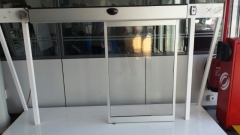 Instalacion de puertas automaticas de vidrio