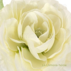 Flores artificiales rama flores ranunculos artificiales crema 49 1 - la llimona home