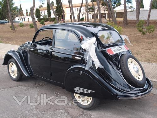 Peugeot 202 de 1938. Espectacular para bodas.