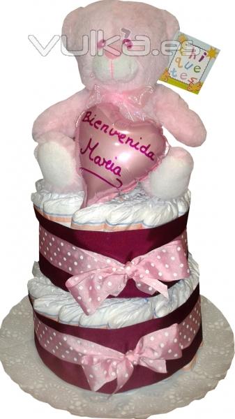 Tarta de paales rosa personalizada