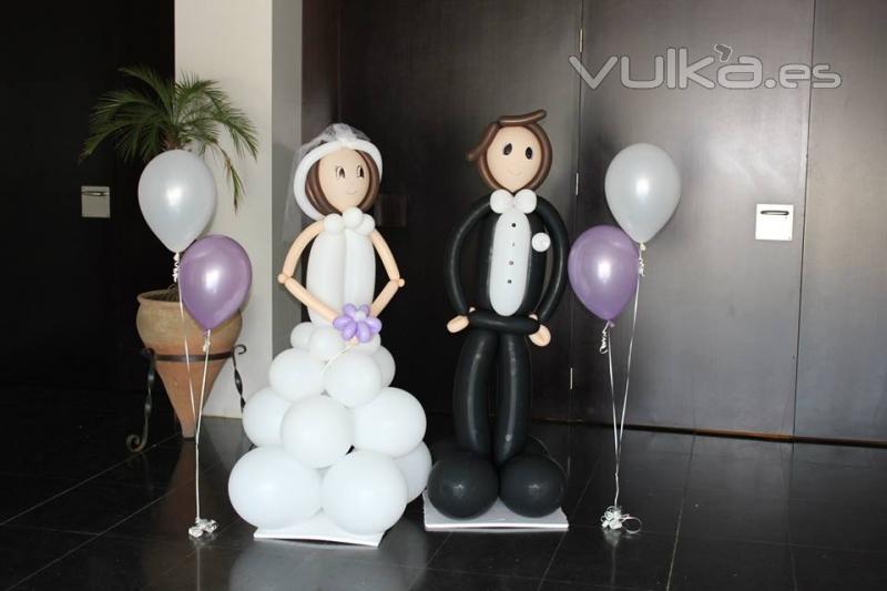 Novios de globos para decoracin boda