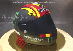 Tarta fondant casco