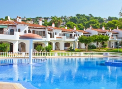 Apartamentos en Menorca con piscina comunitaria