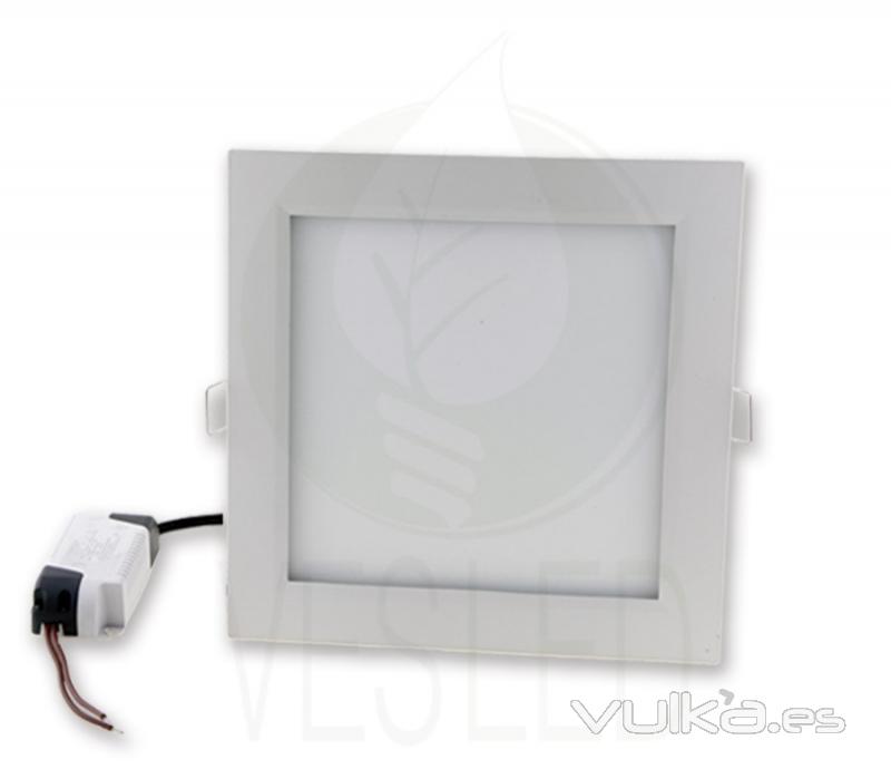 Panel LED cuadrado sustituye a Downlight de bajo consumo