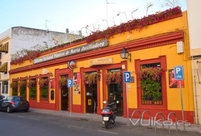 Fachada en Cordoba Restaurante Sociedad Plateros Maria Auxiliadora