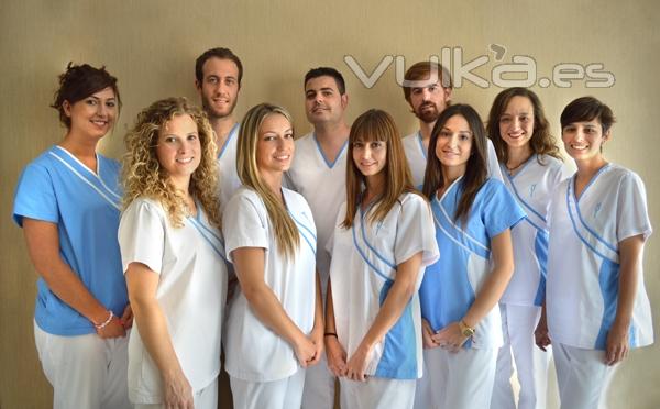Grupo de Dentistas e Higienistas de la Clínica en Alfahuir