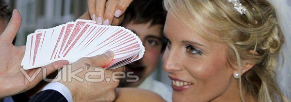 Espectaculos de Magia para BODAS en TENERIFE con  el Mago Jose Foronda 