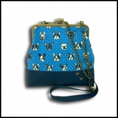 Bolso boquilla con colgador tela perritos
