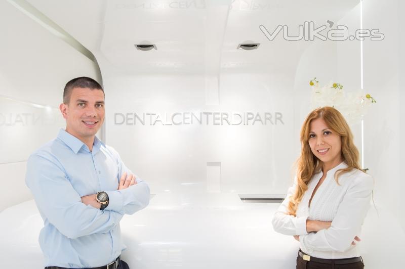 Les esperamos en Dental Center Diparr. Atencin profesional y humana nos caracterizan