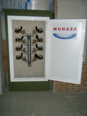 Armario, caseta de hormigon para hidrantes contadores, arquetas riego, colectores