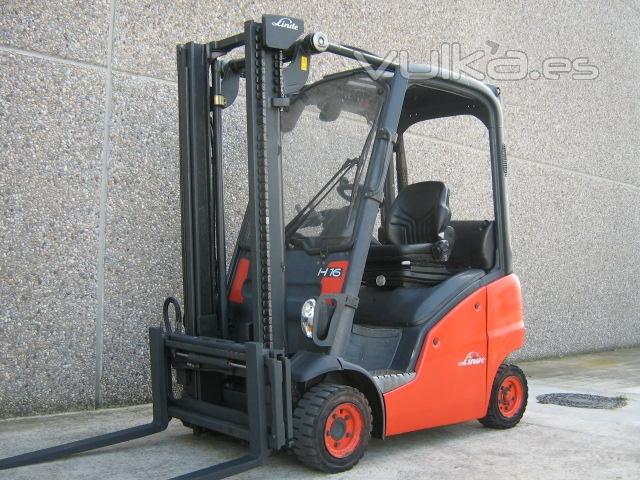 Carretilla diesel Linde H18D matriculada