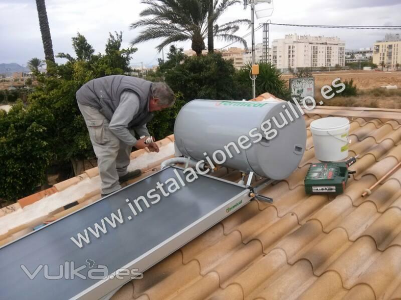 Instalación de termosifón en Alicante