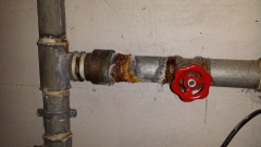 Reparaciones de fontaneria, sustitucion de tuberias oxidadas, mantenimiento de edificios