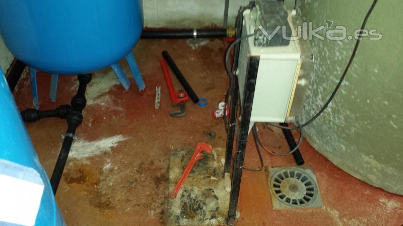 reparaciones de fontaneria, sustitucion de tuberias oxidadas, mantenimiento de edificios