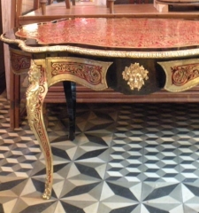 Restauracion de mesa boule