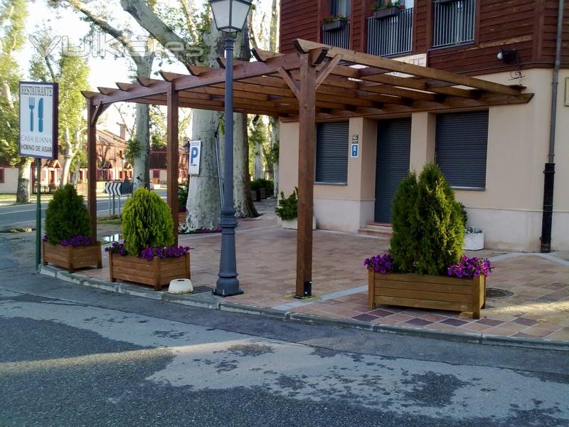 pergola adosada con lona Restaurante Casa Juana