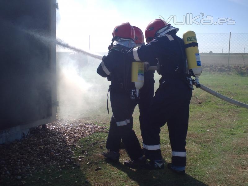 Ejercicio con equipo de respiracin