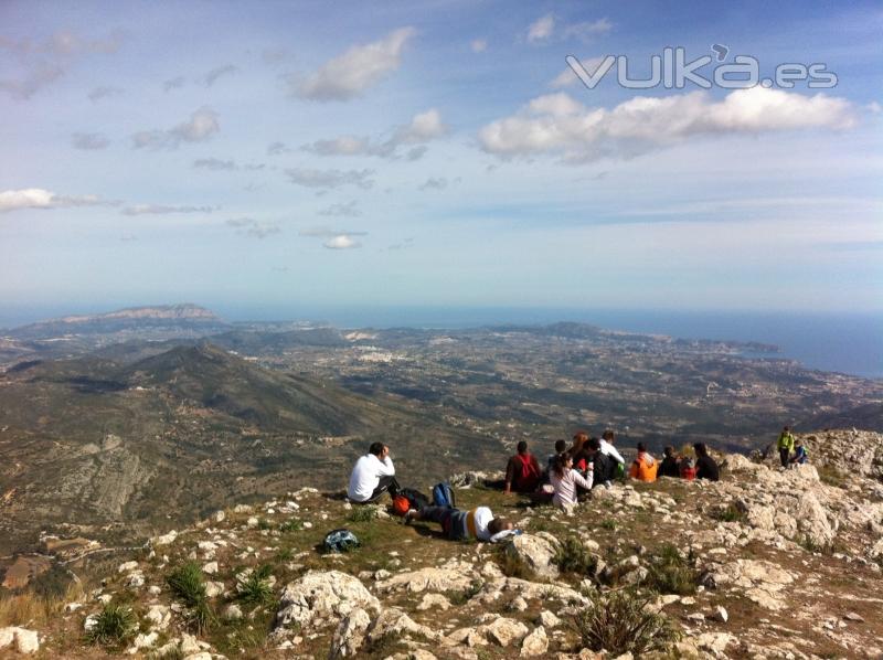 Cima de Bernia - Ruta de senderismo Aventura Pata Negra Denia