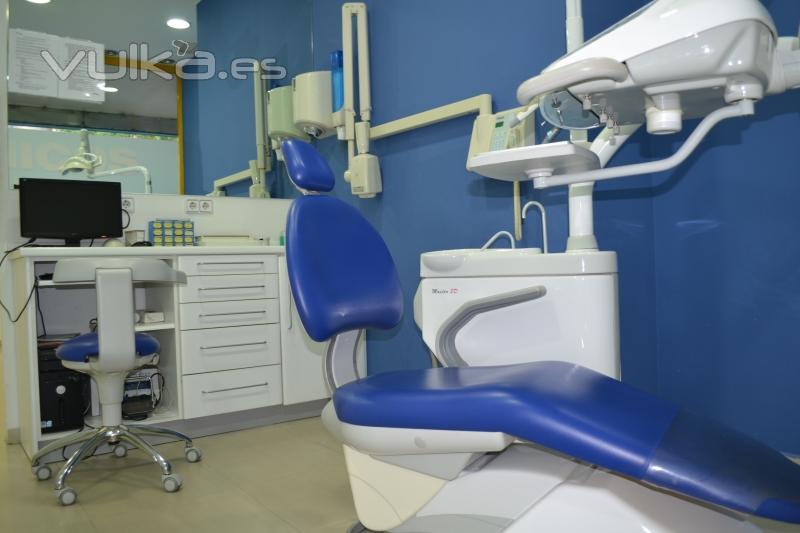 sala implantes dentales