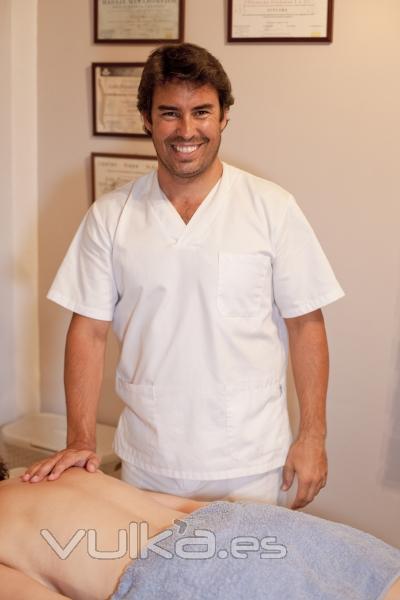 CONSULTA OSTEOPATIA Y MASAJE MARBELLA