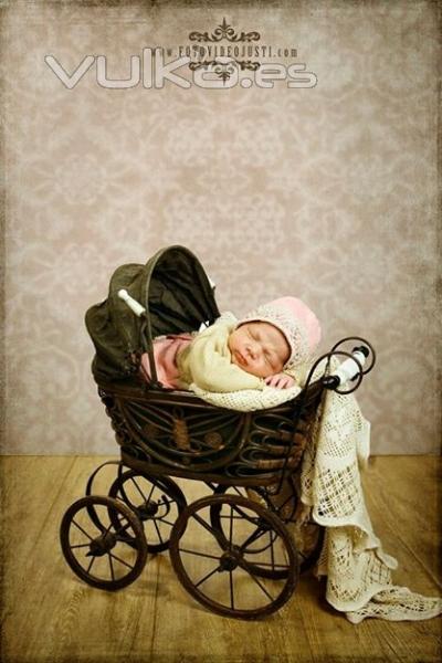 Fotografía artística de bebés - Foto Video Justi - fotógrafos profesionales en badajoz
