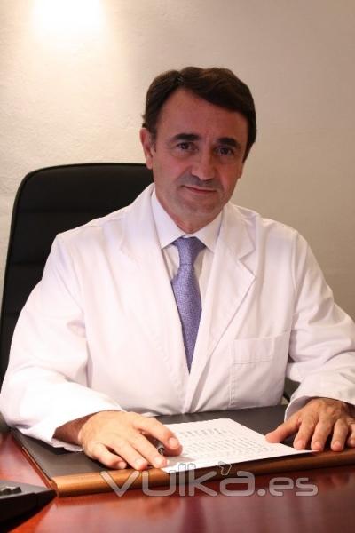 Dr. Jos Moreiro