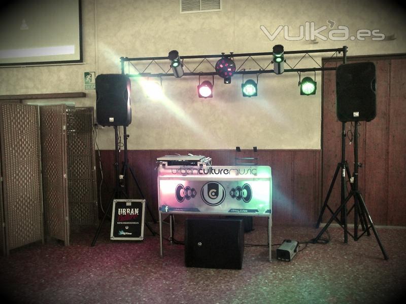 Alquiler Equipo de Sonido e Iluminación para Bodas, Comuniones y Eventos Cádiz