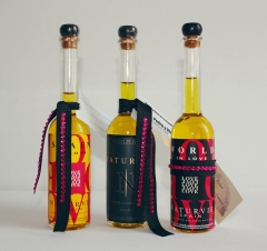 Botellas líricas de aceite