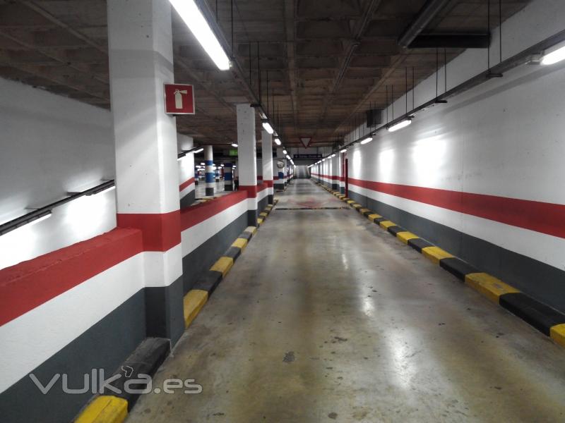 PINTADO PAREDES Y TECHO PARKING