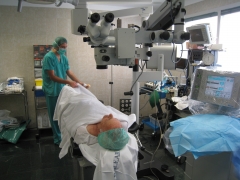 Preparativos antes de la cirugia ocular