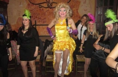 Despedida de soltera madrid espectaculo drag queen profesional