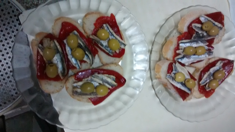 Pinchos de anchoa del Cantbrico