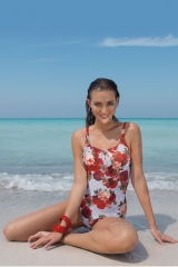Banador estampado rosas rojas de antigel by lise charmel la_dolce_capri 2015 lenceraiemicom