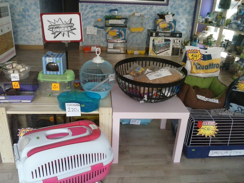 Tienda low cost en Avd. Jaume I 120 Mollet