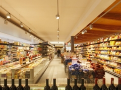 Instalacin LED en Supermercados