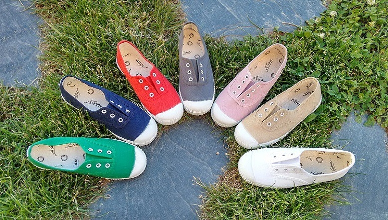Zapato infantil de verano. Tenemos gran variedad en colores y tallas