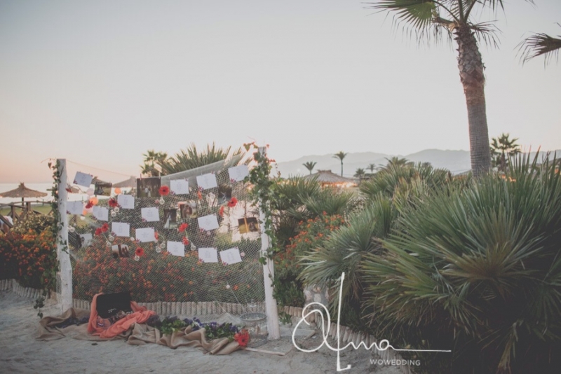 BEACH WEDDING CHIC