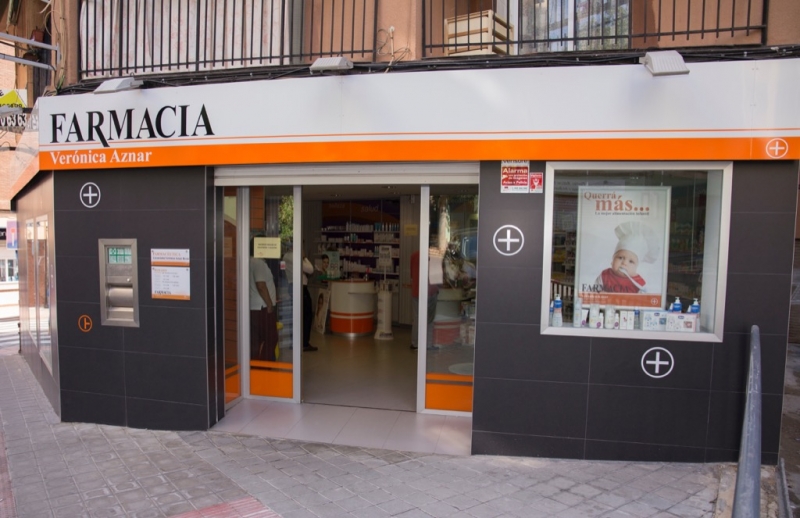 Fachada Farmacia Vernica Aznar