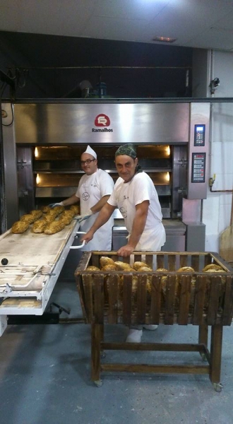 HORNOS DE PANADERÍA cobaMaq. Pan de verdad. www.cobamaq.com