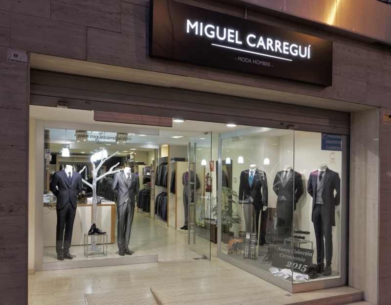 Miguel Carreguí - Moda Hombre