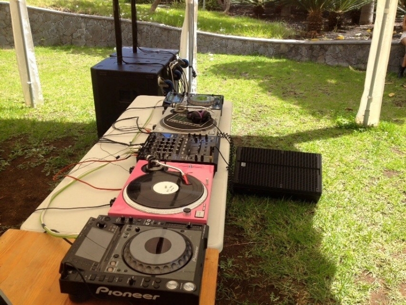 Msica, karaoke, djs bodas, grupos musicales