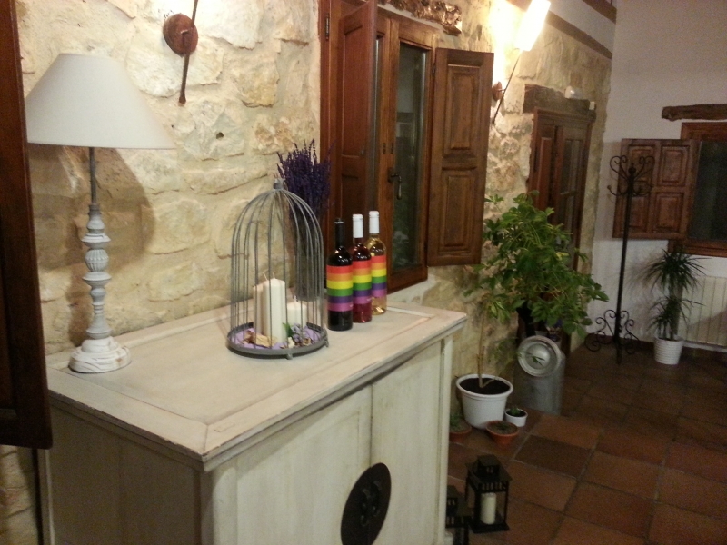 La Casona de Castilnovo - Hotel Rural Gay - Segovia Madrid - OrgulloWine
