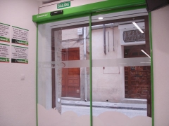 Puertas automaticas comercios navatek