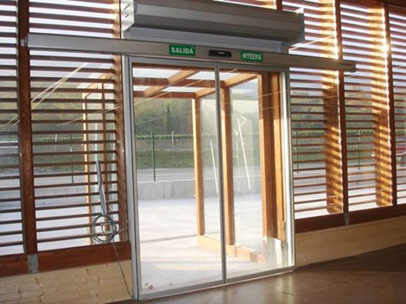 puertas cristal automaticas pamplona