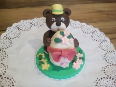 Huevo de chocolate-osito