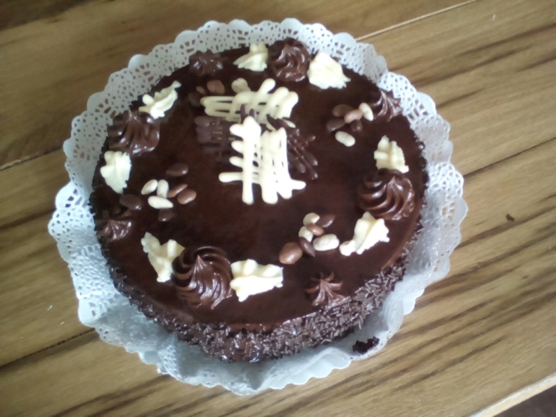 TARTA TRES CHOCOLATES