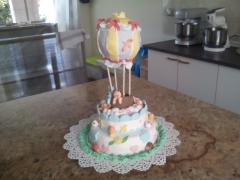 Tarta globo vuelta al mundo de fondant